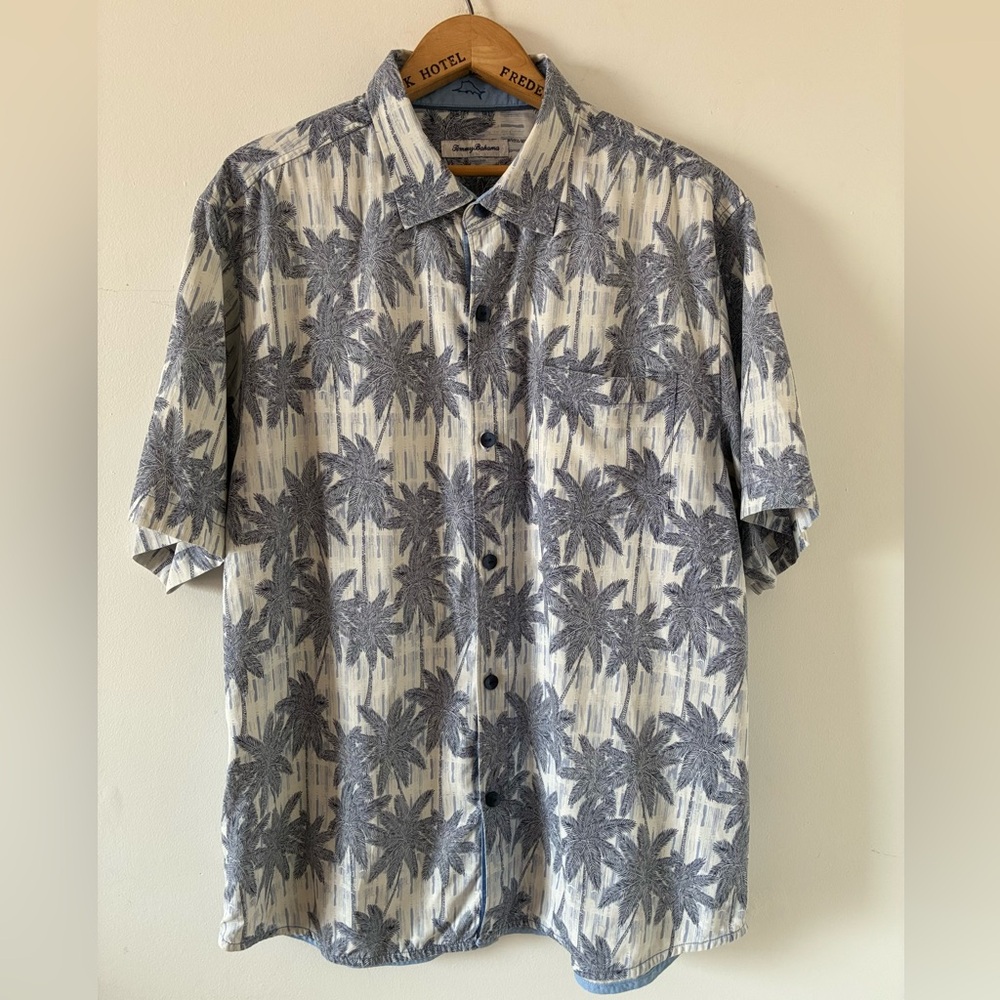 Tommy Bahama Silk Blend Short Sleeve Camp Blue Palm Paradise Shirt - XL